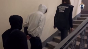 Житель Петербурга «угостил» запрещенными веществами двух несовершеннолетних и оказался в СИЗО