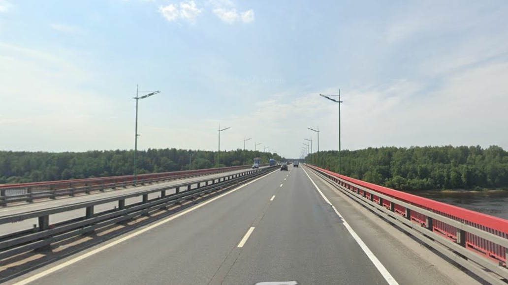 Автомобилистам рассказали, когда введут ограничения на «Коле» из-за разводки моста