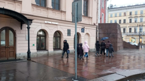 Петербургские торговцы лишились в ноябре товаров на 700 тысяч рублей