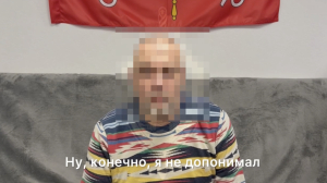 Киберполиция Петербурга показала задержание банды мошенников, работавших на кураторов из Украины