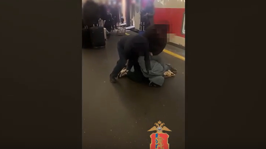 На петербургском вокзале поймали судимого путешественника, надурившего красноярскую бабушку на 1,2 млн рублей