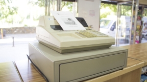 На ремонт кассовых аппаратов в Петербурге и Ленобласти ЕИРЦ потратит 38 млн