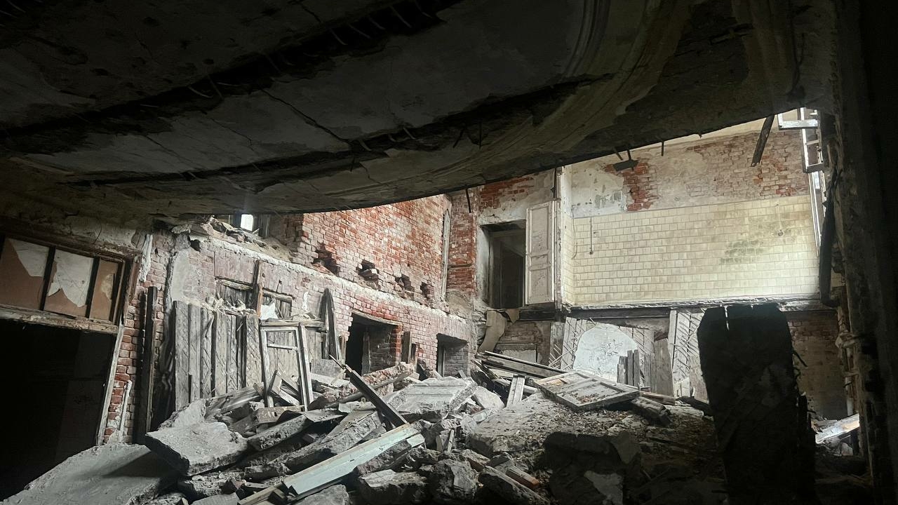 Покровскую больницу на Васильевском острове отреставрируют за 7 лет