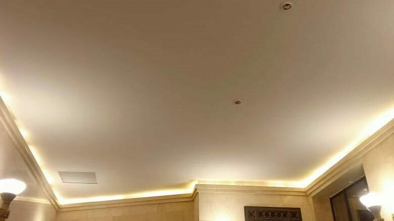 На «Чернышевской» привели в порядок потолок после отслойки штукатурки