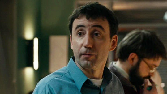 Петербургский актер Кирилл Ульянов вернул себе квартиру и машину по «схеме Долиной»