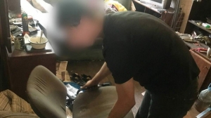 Вооруженный стулом парень из Ленобласти ответит в суде за избиение девушки и смерть дедушки