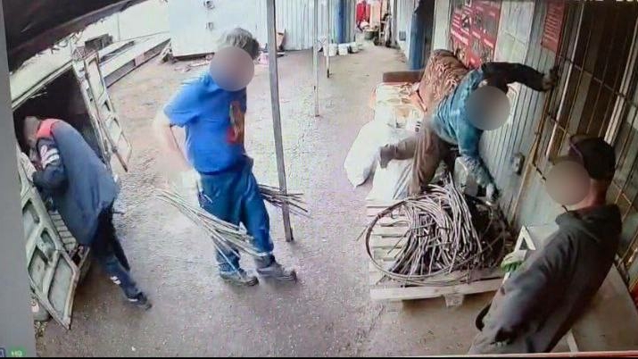 Железнодорожники из Ленобласти ответят в суде за вывоз 268 килограммов металла для сдачи 