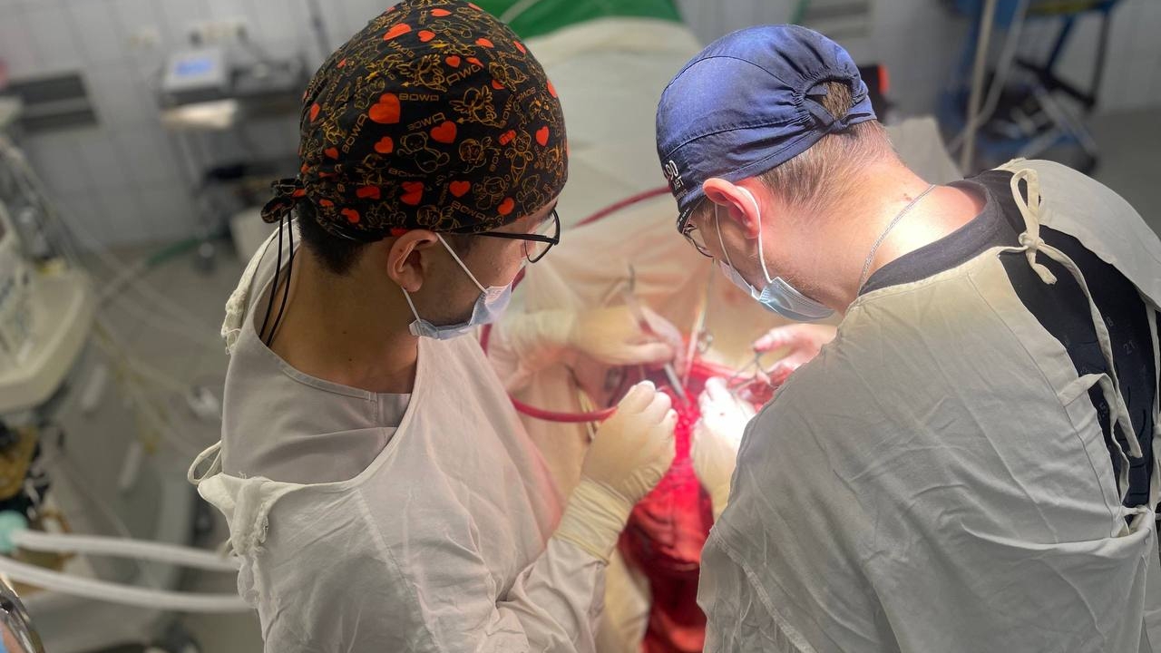 В НИИ Джанелидзе провели сложную операцию на современном уровне — врачи применили 3D-технологии