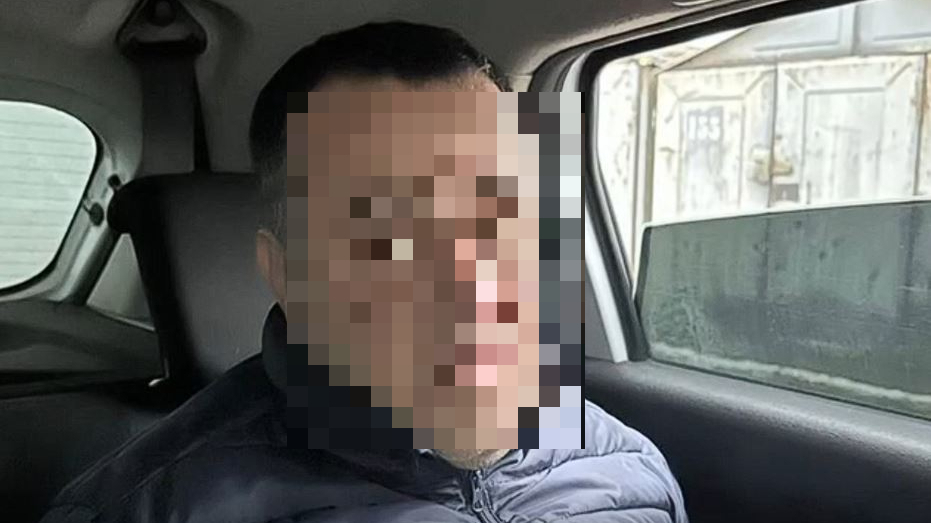 Иностранец-рецидивист стал фигурантом дела о сбыте наркотиков после находки в его гараже на юге Петербурга