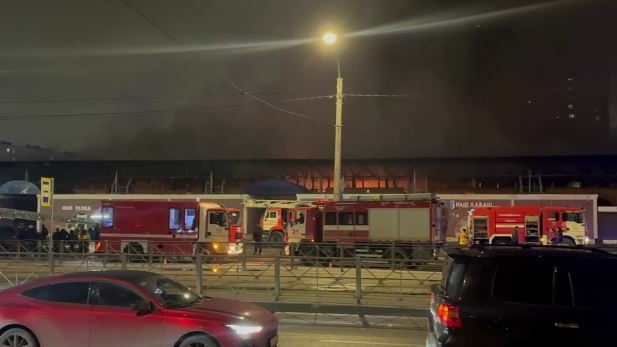 В ходе тушения пожара на Правобережном рынке обнаружили труп