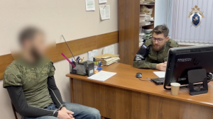 Схватил за шею и уткнул в подушку: убившего девушку в апарт-отеле на Невском мигранта арестовали