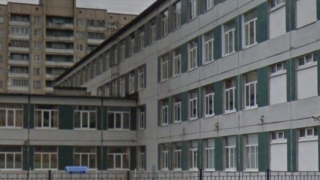 Металлодетектор запищал на подростка с ножом в школе №191, но его не остановили