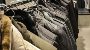 Авито: петербуржцы готовы потратить около 18 тысяч рублей на зимние покупки