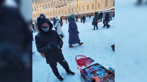 В центре Петербурга пресекли незаконную торговлю на улицах — названо число обнаруженных точек