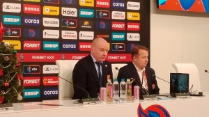 Главный тренер «Металлурга» Разин назвал причину отказа от звездного форварда Кузнецова