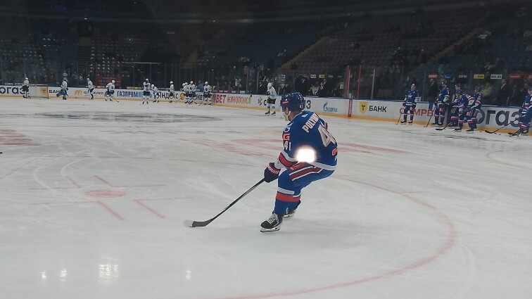 Нападающий СКА Поляков стал лучшим новичком недели в КХЛ