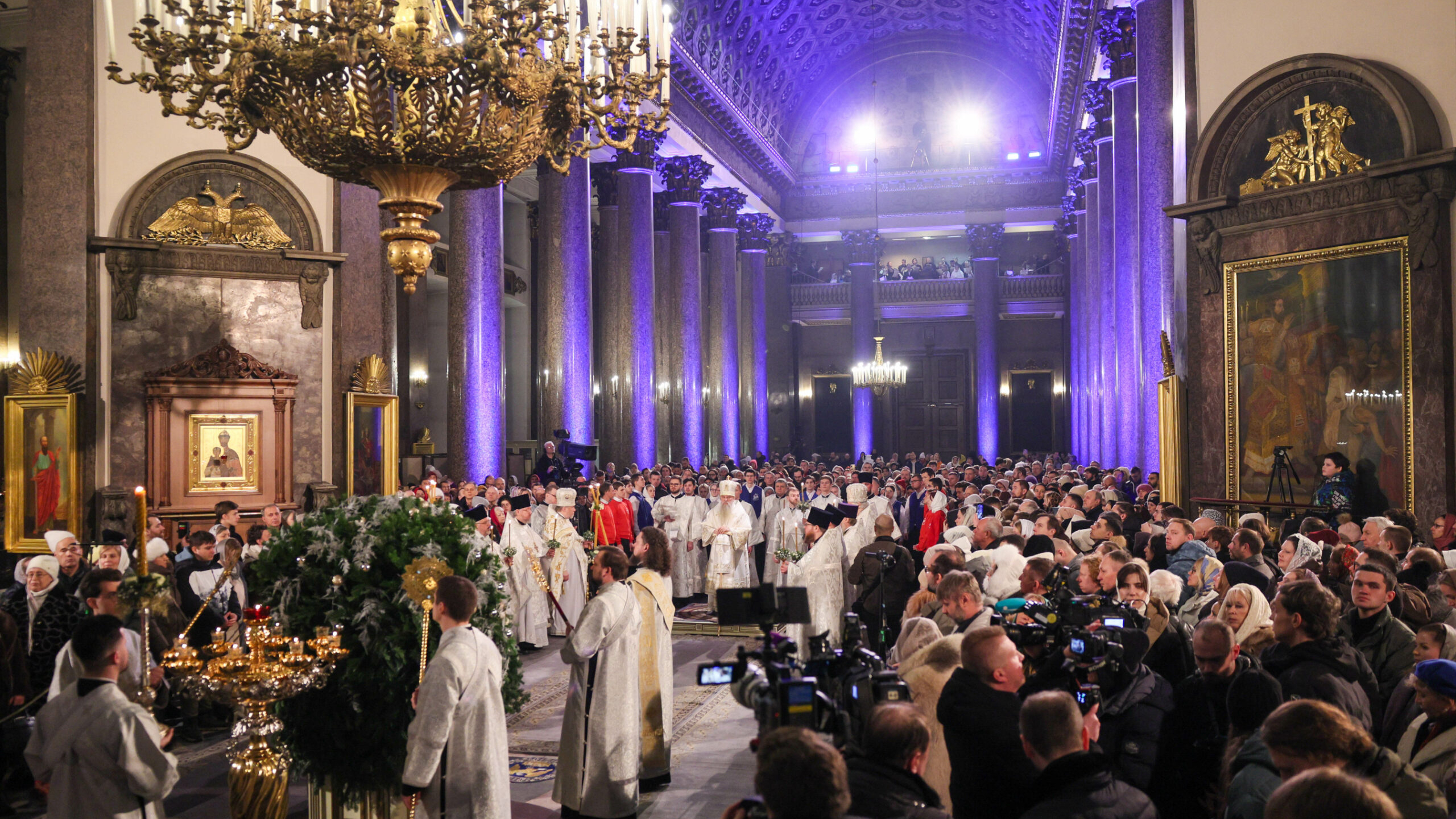 В Петербурге прошла главная служба в честь Рождества