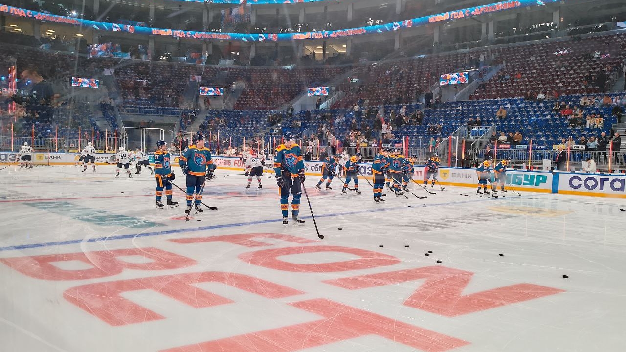 «Шанхайские драконы» вернули «Спартаку» белорусского нападающего Чезганова