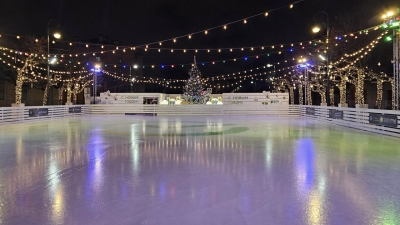 Сбер: каток на Манежной площади на праздниках посетило более 16 тысяч человек