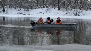 В Брянске используют подводные дроны для поиска ушедших под лед школьников — пока их не нашли
