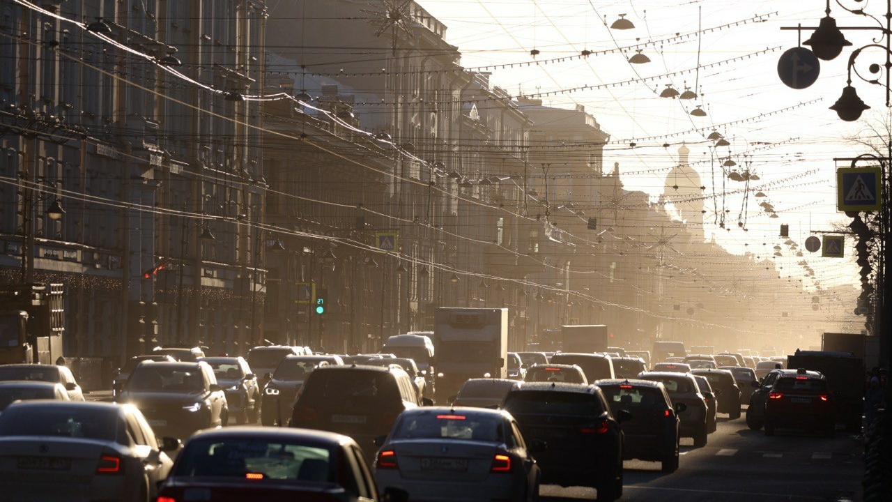 В комитете по транспорту объяснили, что помогло сделать дороги Петербургу безопаснее