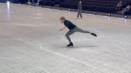 Нестареющий чемпион: фигурист Плющенко показал каскад из тройных тулупов