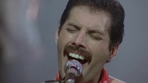 О ней никто не знал до 2025 года: редкая болезнь забрала «тайную» дочь Фредди Меркьюри