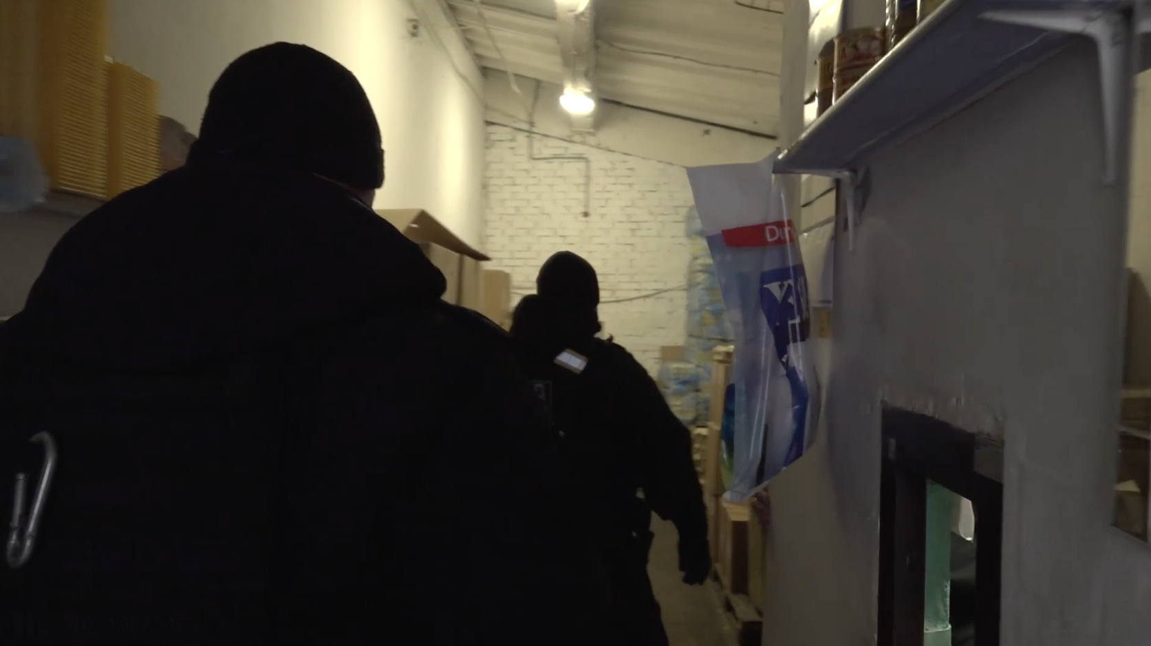 Полиция искала нелегалов на овощебазе и стройплощадке Калининского района