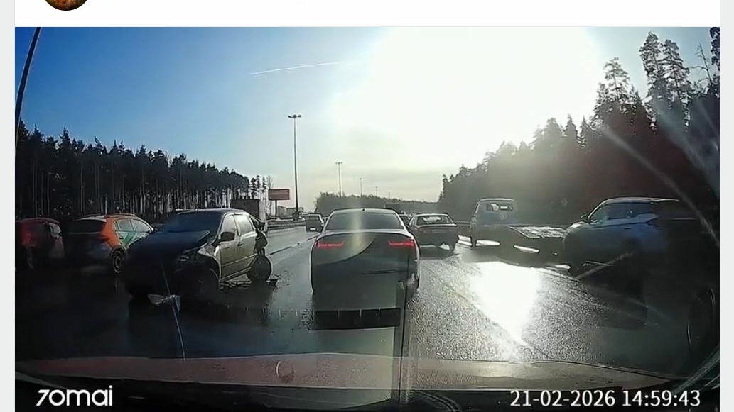 Два десятка авто не поделили КАД — где произошло массовое столкновение?