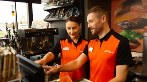 «Газпром нефть» расширила программы стажировок для студентов колледжей и вузов