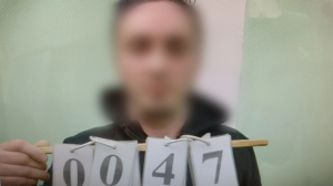 Приезжий из Дагестана вырвал у жителя Кингисеппа цепочку за 450 тысяч рублей