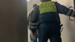 На парковке ТЦ в Купчино поймали дрифтера-подростка