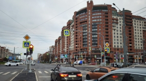 Комитет по транспорту сделает 54 петербургских светофора «умными»