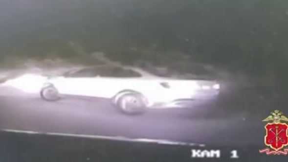 В Ленобласти 13-летнего гонщика на родительской Lada остановили пулями