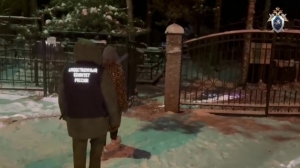 В Петербурге суд выслушает пару по делу о сексе на могиле родственников девушки