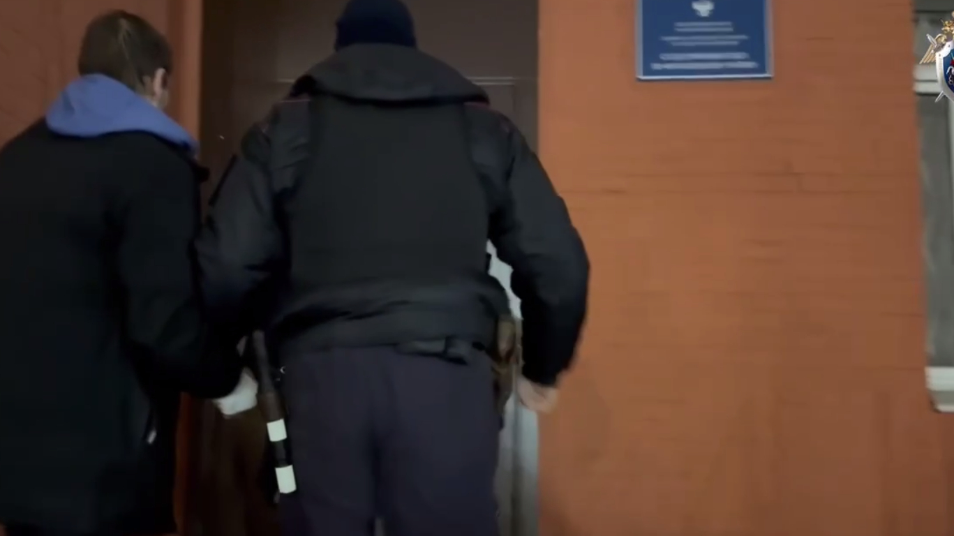 Петербуржец после Дня всех влюбленных захотел убить друга