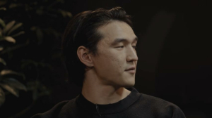 Юристы оценили шансы стендапера Сабурова вернуться в Россию