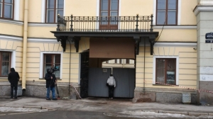 После повреждения «Дома Неклюдова П.В.» на Фонтанке КГИОП написал заявление в полицию