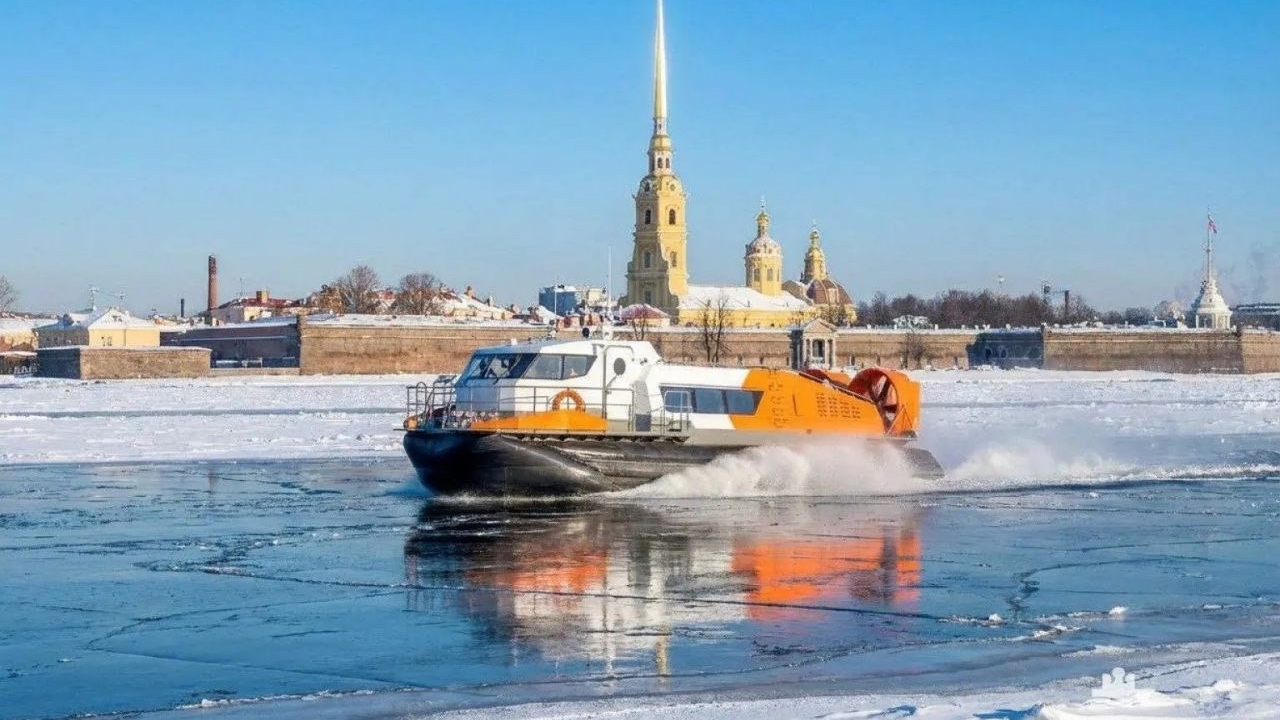 Проект зимней навигации в Петербурге перевез почти 4 тысячи туристов и жителей города