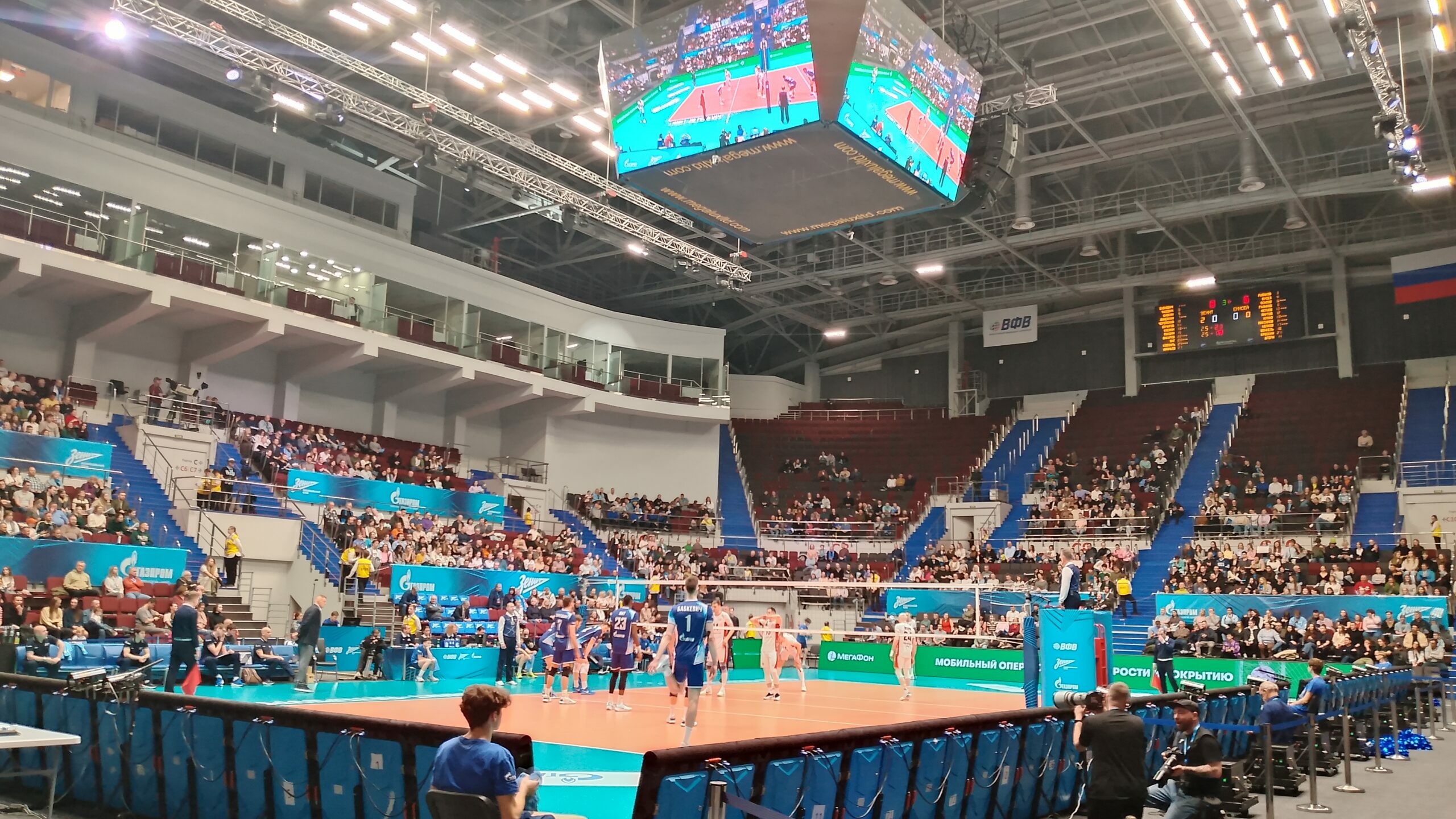 Волейбольный «Зенит» начал с победы плей-офф в мужской Суперлиге