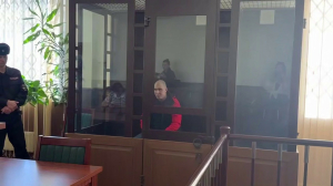 Петербуржец, пырнувший ножом стажера-полицейского, арестован до середины мая