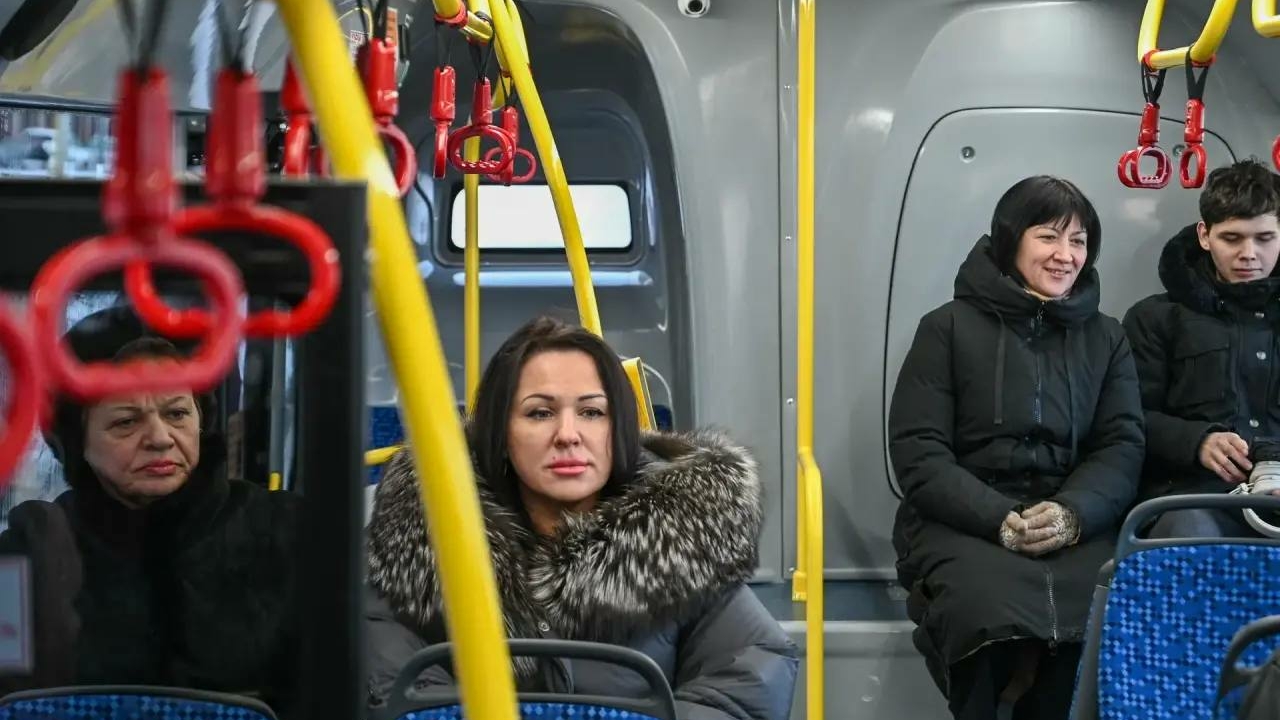 Жители Московского района начнут добираться до работы быстрее и комфортнее