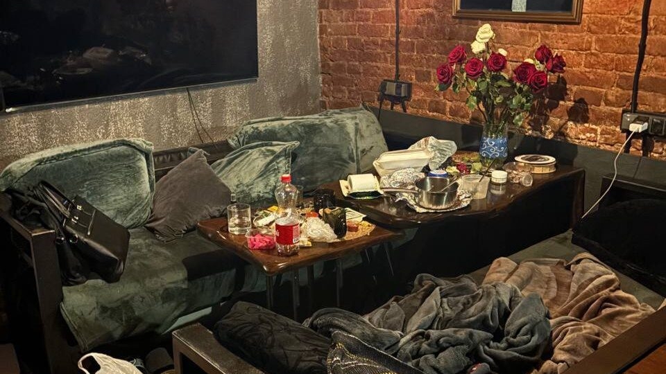 В центре Петербурга накрыли кальянную с предприимчивым администратором: как 54-летняя удовлетворяла потребности клиентов