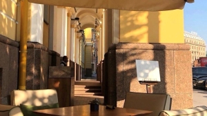 Это лето без маркизы: когда в Петербурге появятся летние веранды?