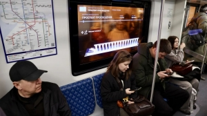 «Общественный транспорт — не кинотеатр». Модернизированные синие «Балтийцы» вышли на линию №2 петербургского метро