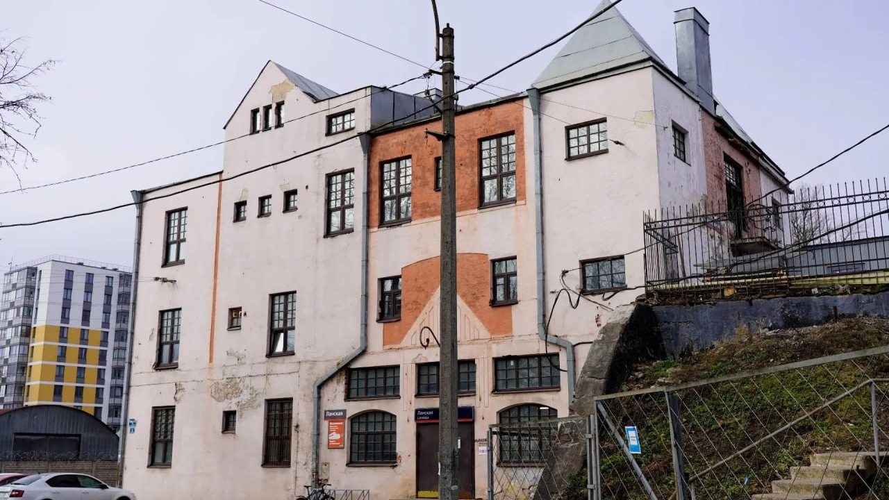 РЖД оштрафовали на 6,2 млн за вокзал Ланская: 63 месяца без ремонта