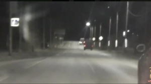 По пьяному гонщику на Volkswagen из Ломоносовского района Ленобласти полицейские открыли стрельбу