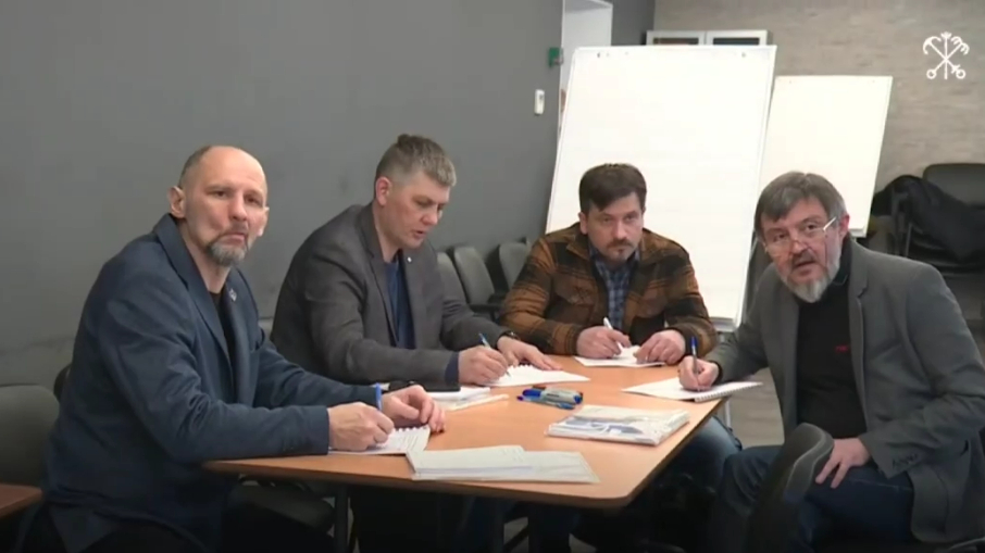 Определить профессиональные ориентиры ветеранам спецоперации помогли на карьерном практикуме в Петербурге