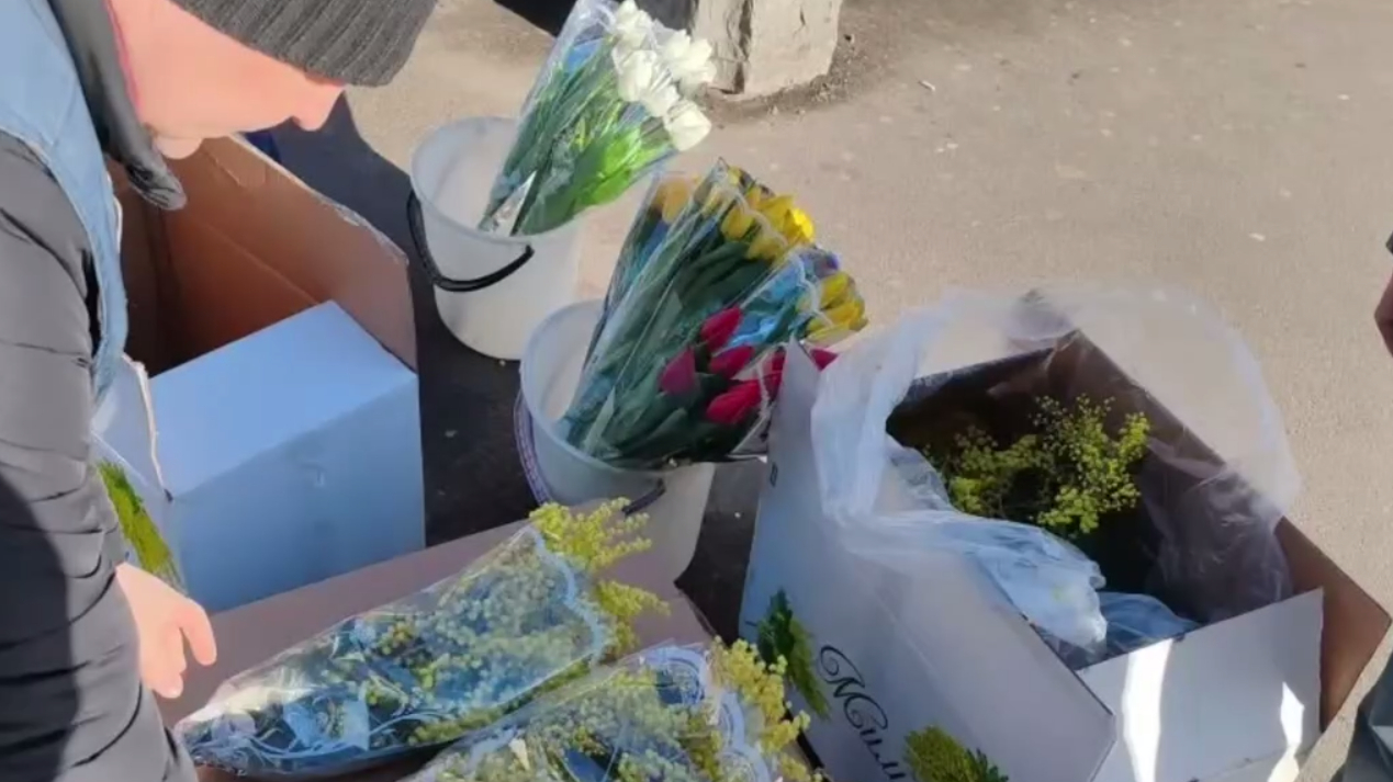 Сотрудники ККИ провели рейд против женских радостей в Петербурге: под прицелом 10 подземок