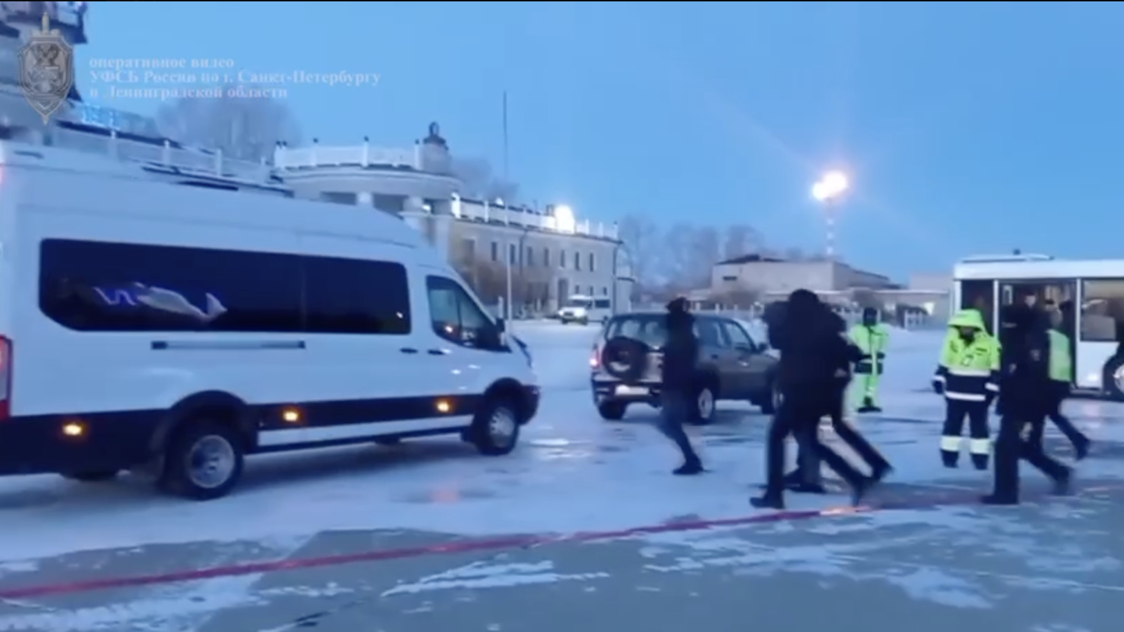 ФСБ задержала в самолете читинца за оправдание терроризма: видео